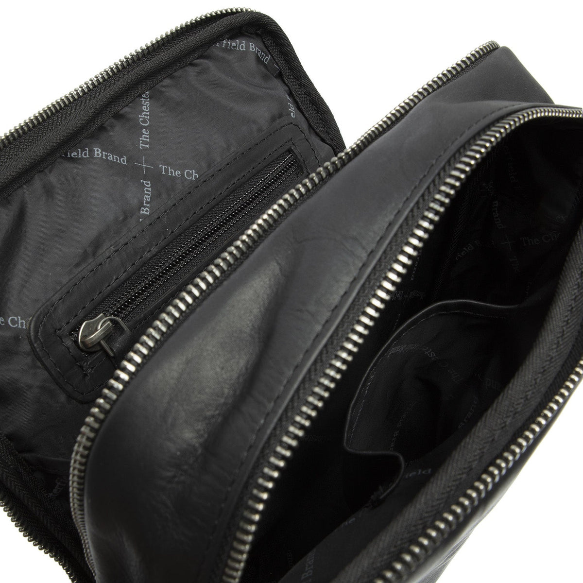Alva Full-Grain Leather Crossbody Bag Męska - Structured Side Profile Showing Gusset Depth &amp; Expansion Capacity