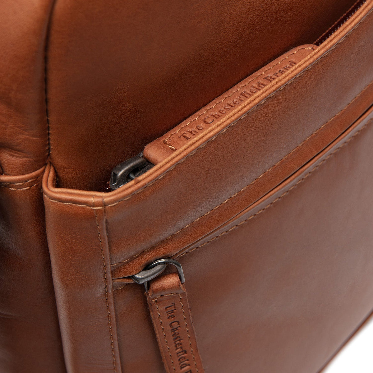 Anzora Full-Grain Leather Crossbody Bag Męska – alternate product view 3