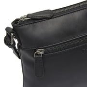 
Classic 100% Full-Grain leather Bag - Widok z tyłu ze wzmocnionymi skórzanymi pasami