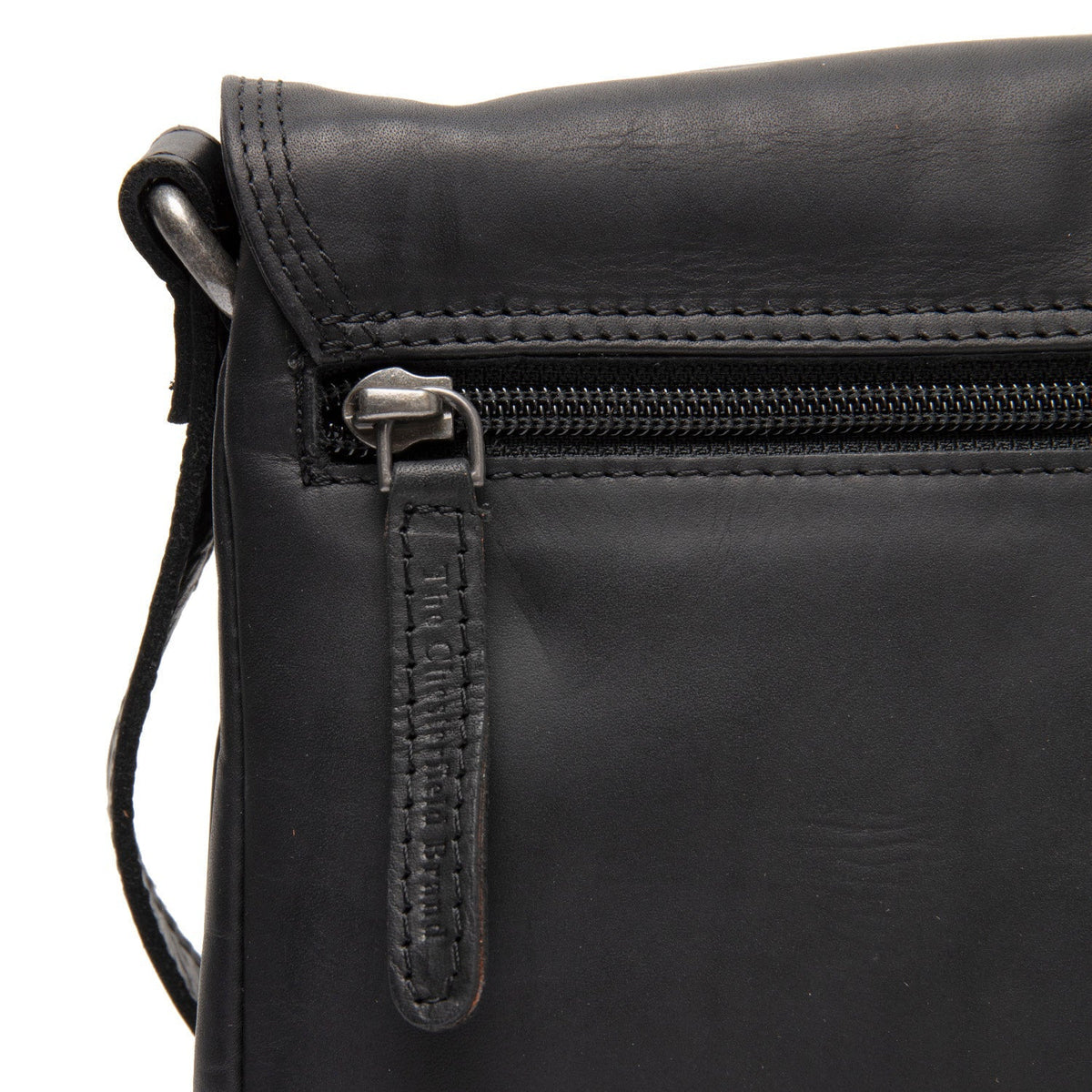 
Widok podszewki Showing Dedicated Padded Laptop Sleeve & Multi-Compartment Organization