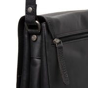 
Widok podszewki Showing Dedicated Padded Laptop Sleeve & Multi-Compartment Organization