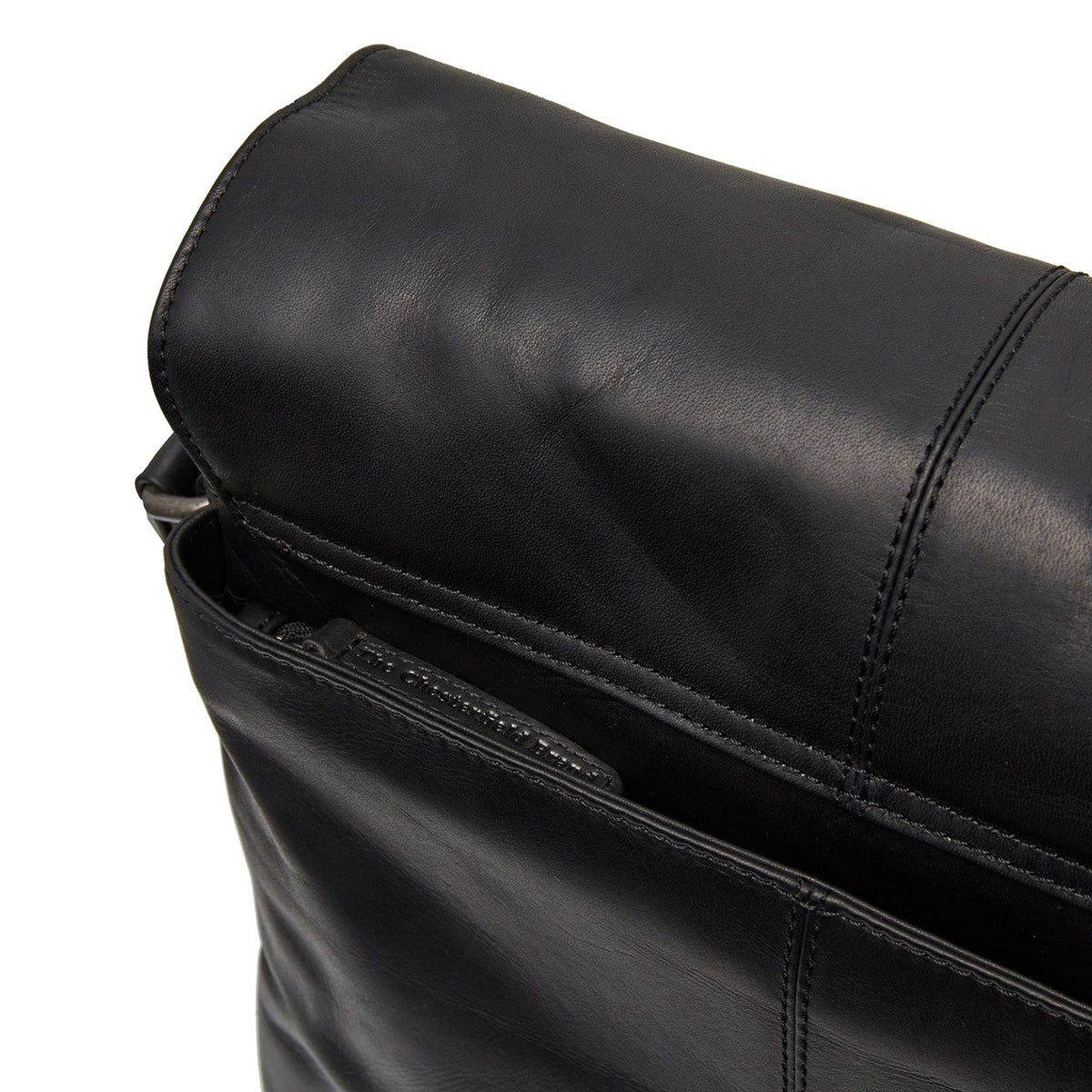 
Widok podszewki Showing Dedicated Padded Laptop Sleeve & Multi-Compartment Organization