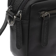 Samui Full-Grain Leather Crossbody Bag Damska - Structured Side Profile Showing Gusset Depth &amp; Expansion Capacity