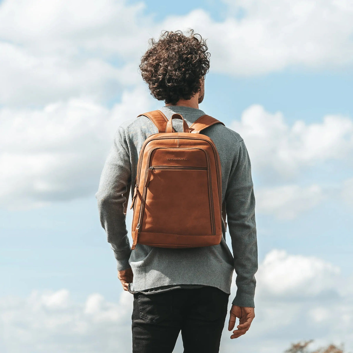 Detroit Full-Grain Leather Laptop Backpack Damska – alternate product view 3