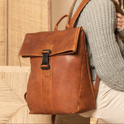 Savona Full-Grain Leather Laptop Backpack Damska – alternate product view 2