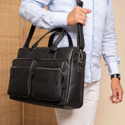 
Classic 100% Full-Grain leather Briefcase - Widok z tyłu ze wzmocnionymi skórzanymi pasami
