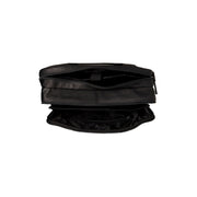 
Szczegółowe zbliżenie of Classic Collar & Heavy-Duty Zipper Hardware on Bryan Black Puffer Vest For Men
