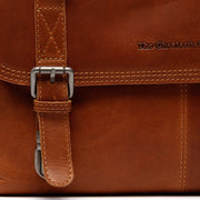 Solid Antique Brass Hardware &amp; Heavy-Duty Dual Zipper Detail on Veneto Full-Grain Leather Laptop Bag Damska