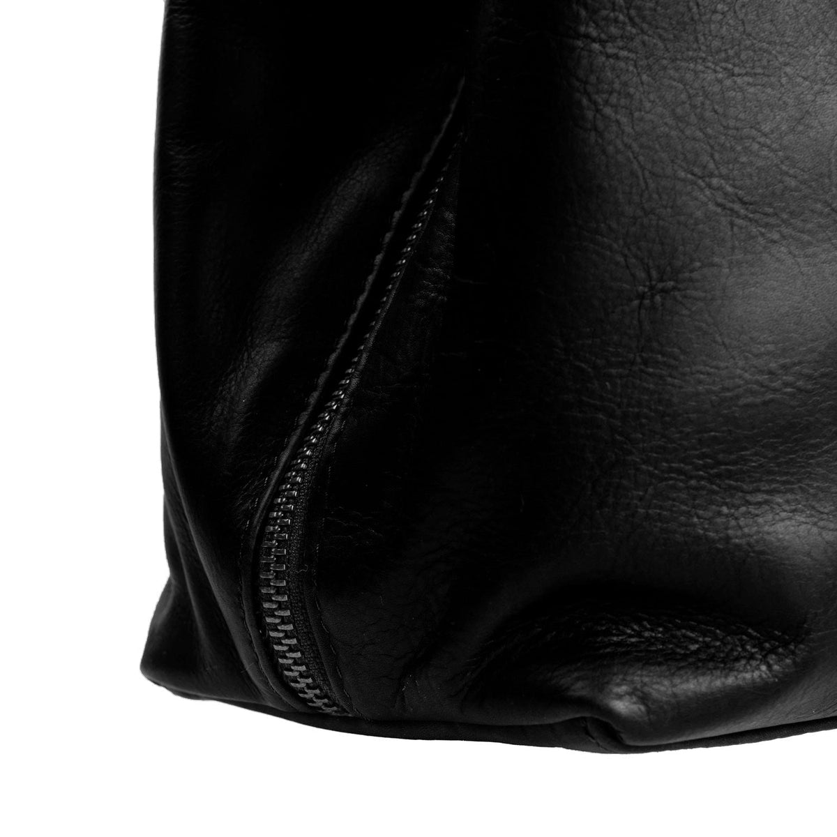 
Widok podszewki Showing Dedicated Padded Laptop Sleeve & Multi-Compartment Organization