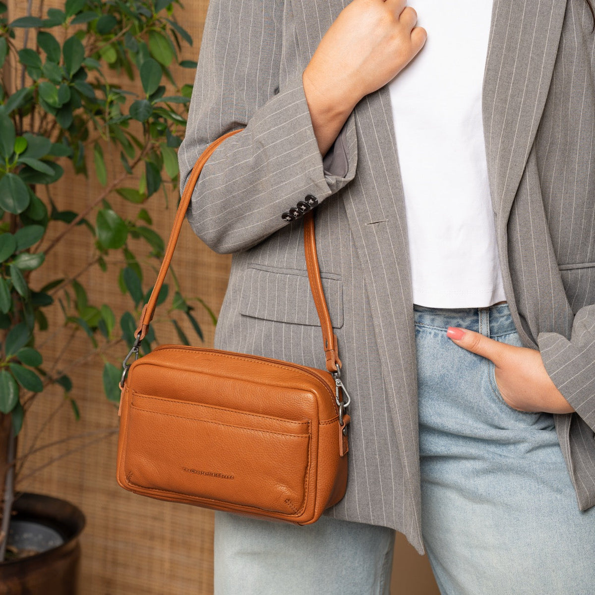 Liora Full-Grain Leather Shoulder Bag Damska – alternate product view 3