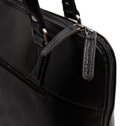 
Widok podszewki Showing Dedicated Padded Laptop Sleeve & Multi-Compartment Organization