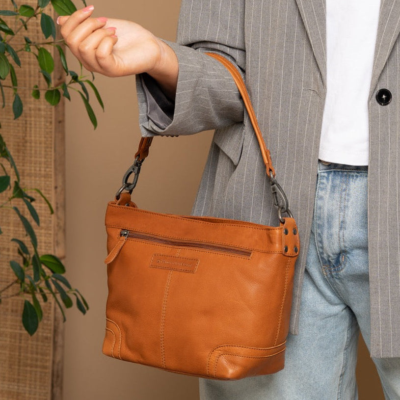 Zarita Full-Grain Leather Shoulder Bag Damska – alternate product view 2