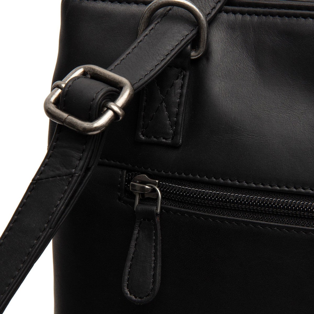 Solid Antique Brass Hardware &amp; Heavy-Duty Dual Zipper Detail on Raynor Full-Grain Leather Tote Bag Damska