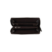 Everyday Carry Perspective Showing Ergonomic Grab Handle &amp; Strap Comfort
