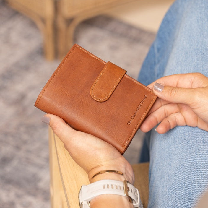 Ruby Full-Grain Leather Wallet Damska – alternate product view 2