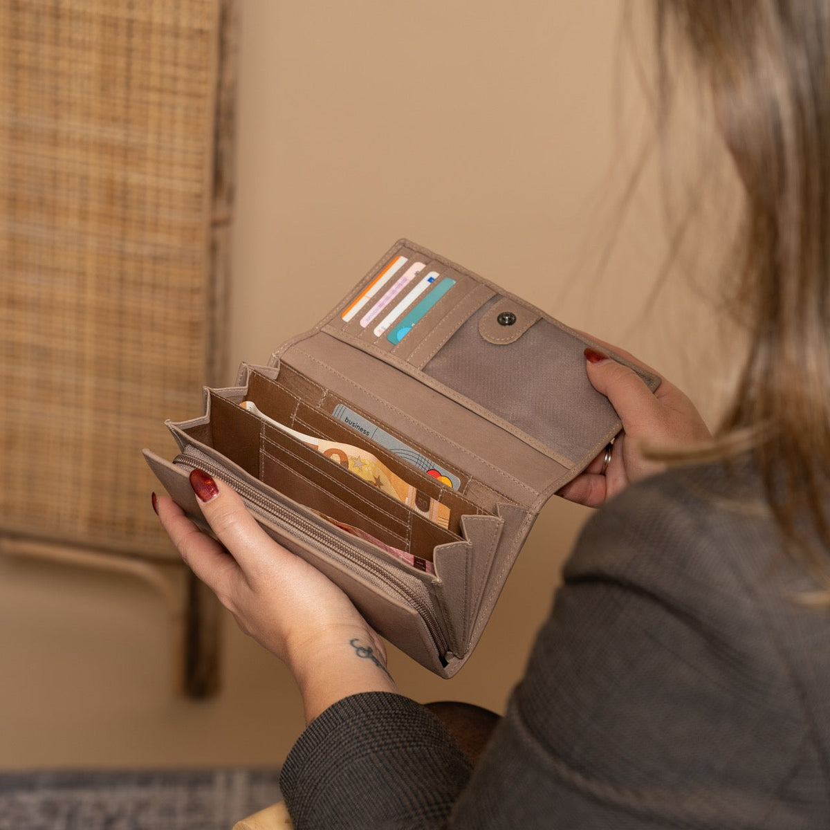 Valetta Full-Grain Leather Wallet Damska – alternate product view 3