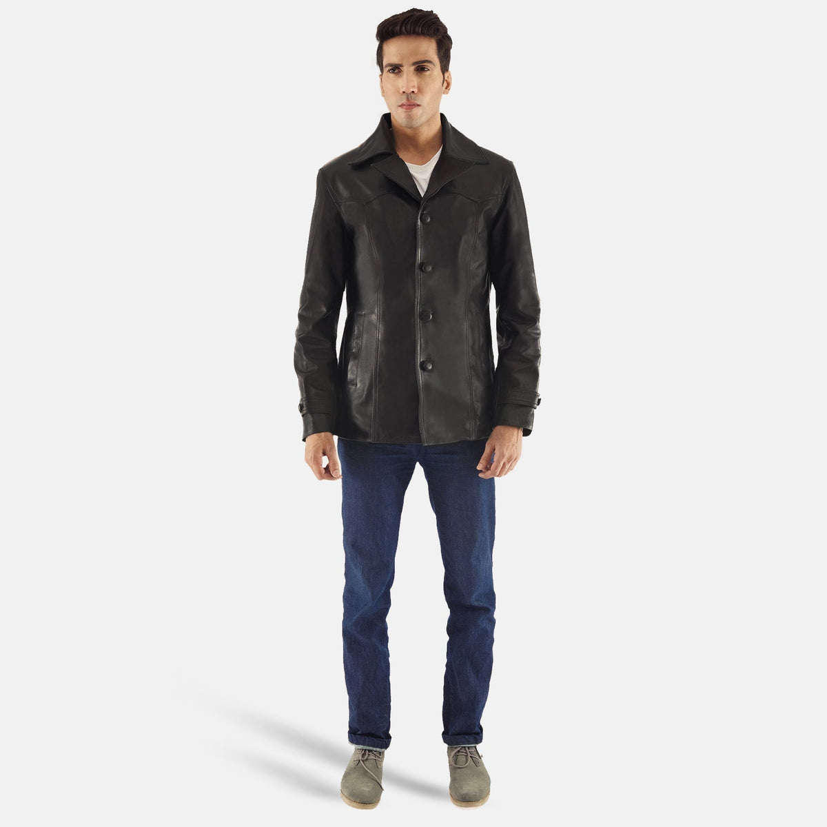 Leo Czarna Skórzany Płaszcz Męska - Lateral Side Profile View Showing Sleeve Cut &amp; Athletic Taper Fit