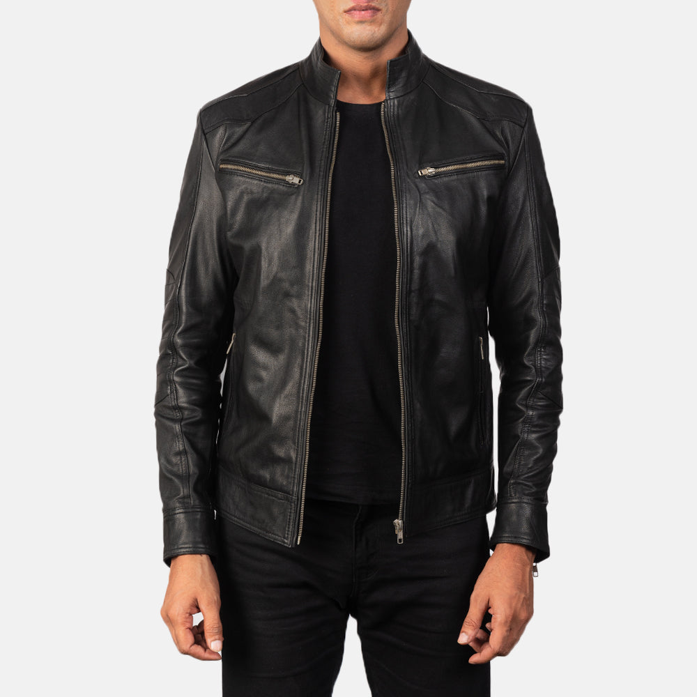 Men's Mack Czarna Skórzana Ramoneska Męska in Black Goatskin Leather - Front Profile View &amp; Tailored Silhouette | Buy Online