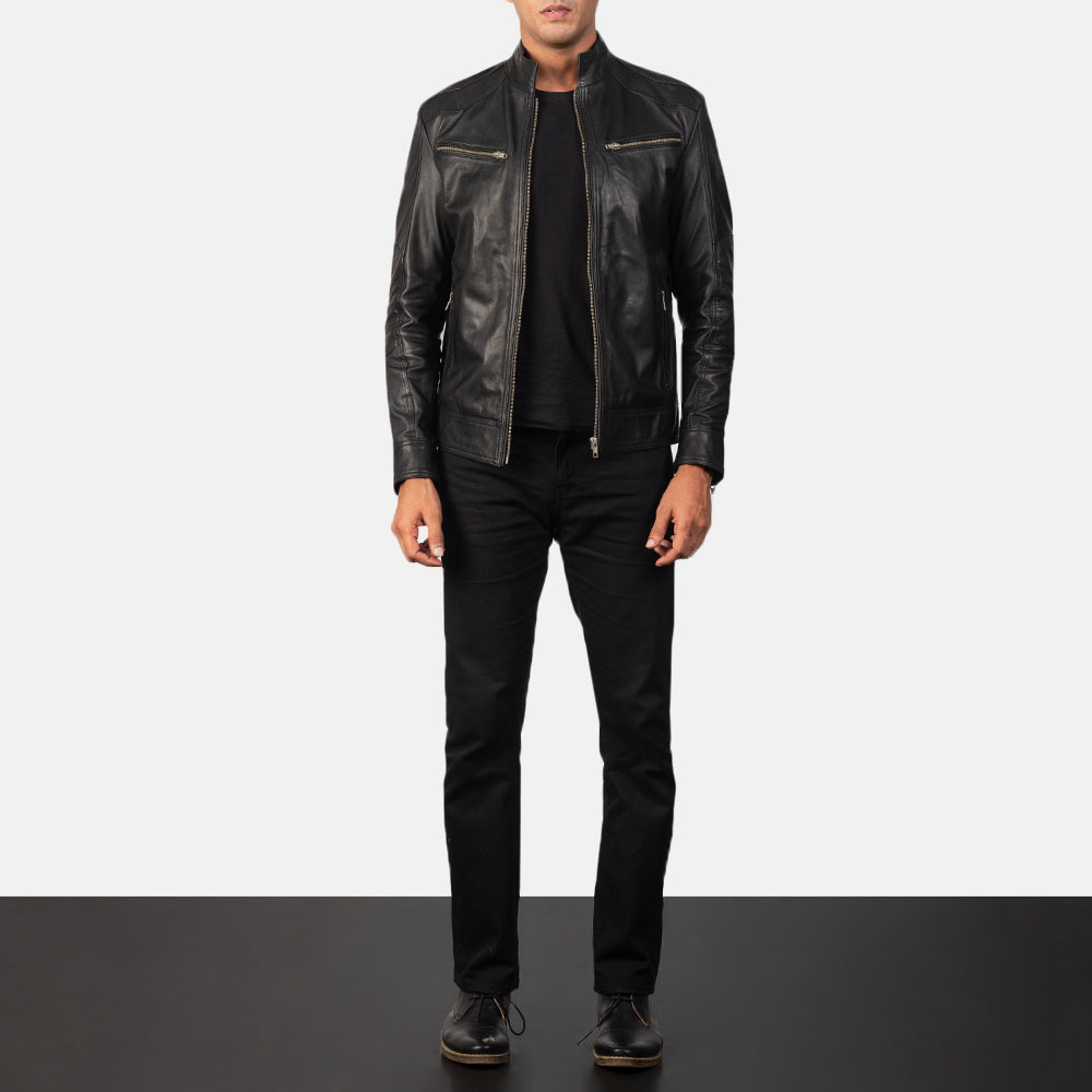 Men's Mack Czarna Skórzana Ramoneska Męska - Lateral Side Profile View Showing Sleeve Cut &amp; Athletic Taper Fit