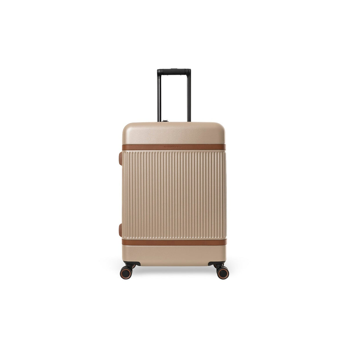 Styled Fit Perspective of Medium Suitcase Zuna Damska on Model - Natural Daylight Drape