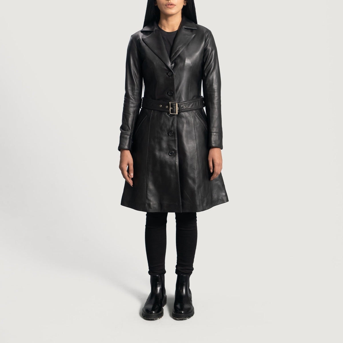 Women's Moonlight Czarna Skórzany Trencz Damska - Lateral Side Profile View Showing Sleeve Cut &amp; Athletic Taper Fit