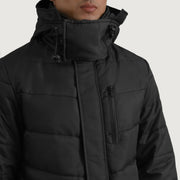 
Widok podszewki Showing Quilted Viscose Lining & Dwie funkcjonalne kieszenie wewnętrzne