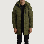 
Moore Oliwkowy Hooded Parka Męska in Green Full-Grain Leather - Widok z przodu i dopasowana sylwetka | Kup online w oficjalnym sklepie