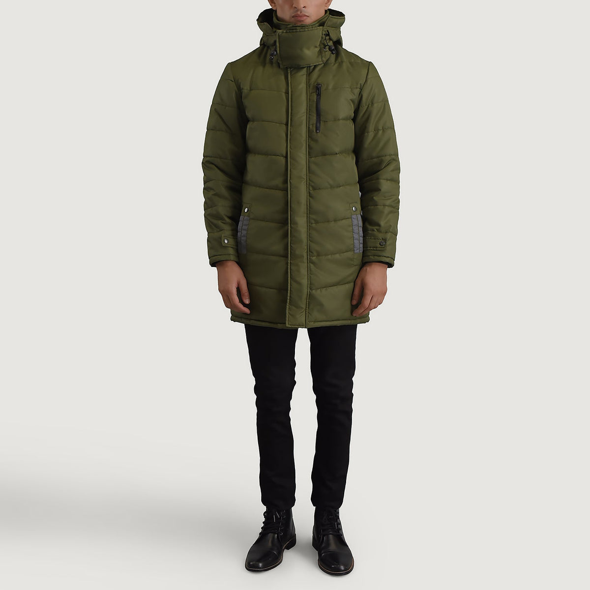 
Moore Oliwkowy Hooded Parka Męska - Widok z boku z ergonomicznym krojem rękawa
