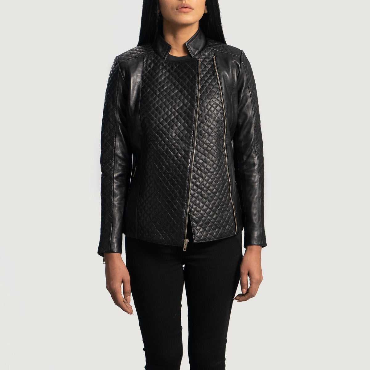 Women's Orient Grain Quilted Czarna Skórzana Ramoneska Damska - Lateral Side Profile View Showing Sleeve Cut &amp; Athletic Taper Fit