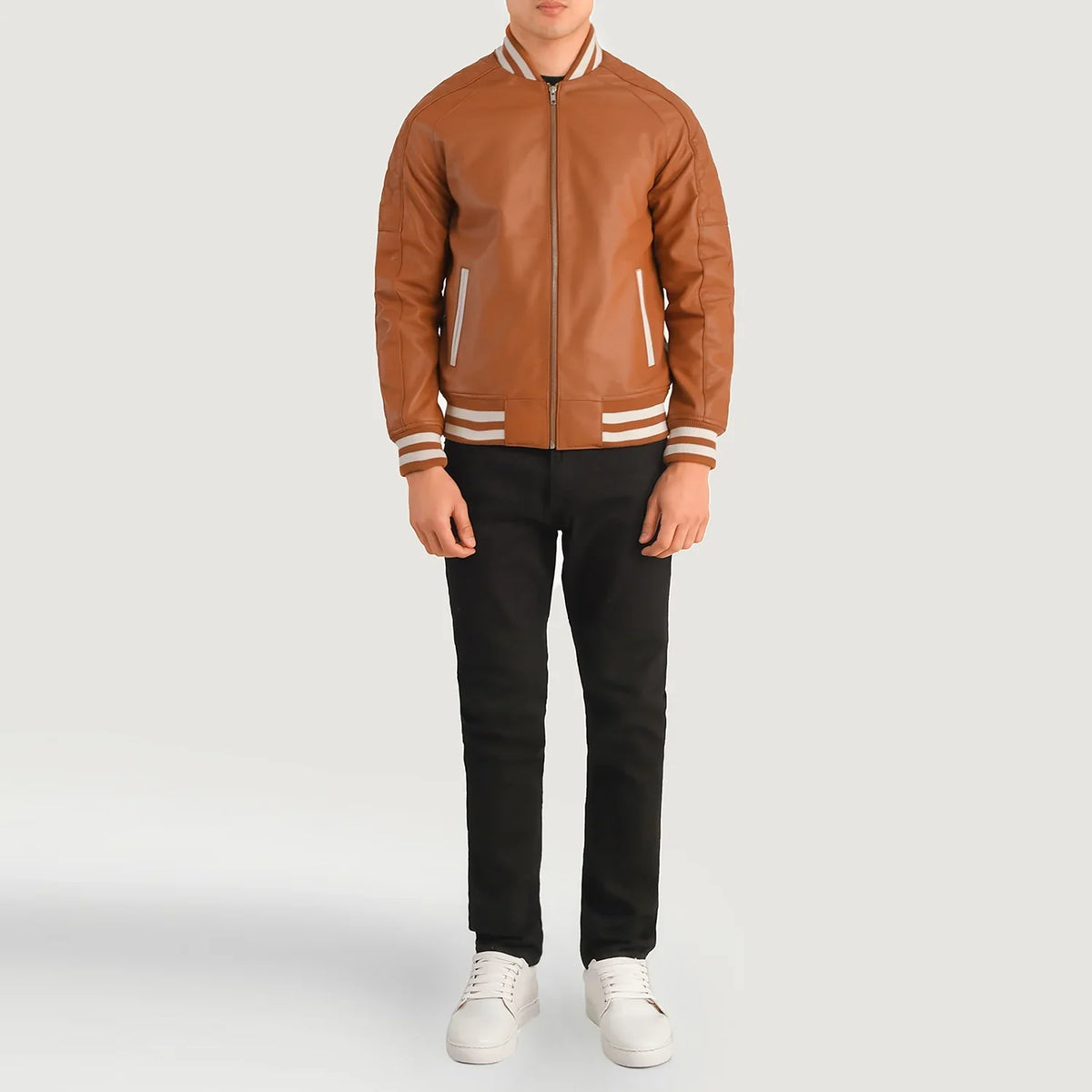 Pascal Jasnobrązowa Brązowa Leather Varsity Kurtka Skórzana Męska - Lateral Side Profile View Showing Sleeve Cut &amp; Athletic Taper Fit