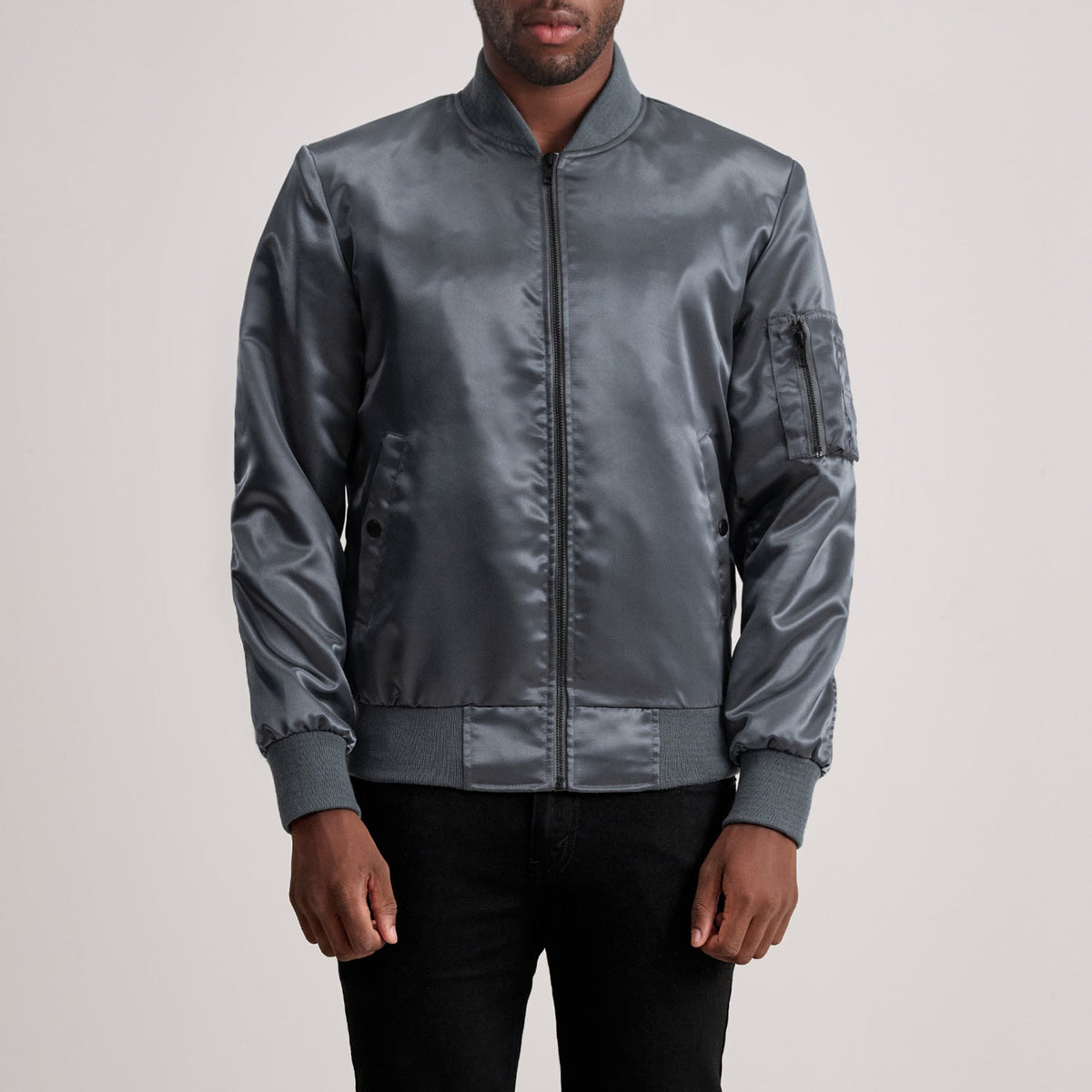 Quinton MA-1 Grey Skórzana Kurtka Bomberka Męska in Grey Satin - Front Profile View &amp; Tailored Silhouette | Buy Online