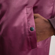 
Widok podszewki Showing Polyester Lining & Dwie funkcjonalne kieszenie wewnętrzne