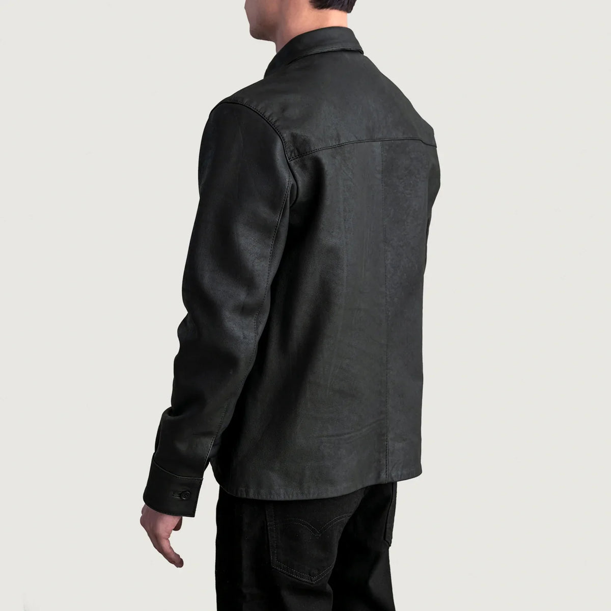 
Widok podszewki Showing Viscose Lining & Dwie funkcjonalne kieszenie wewnętrzne