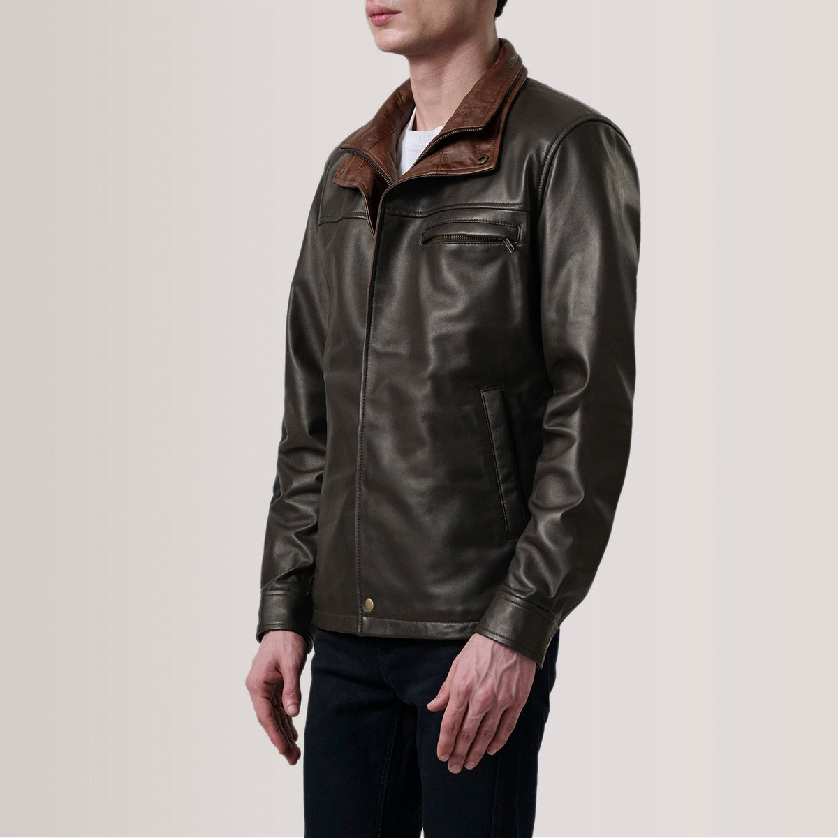 Sean Brązowa Leather Classic Kurtka Skórzana Męska For Men - Lateral Side Profile View Showing Sleeve Cut &amp; Athletic Taper Fit
