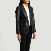 
Black Sheepskin leather Blazer - Widok z tyłu z dopasowanymi ramionami i czystym dołem