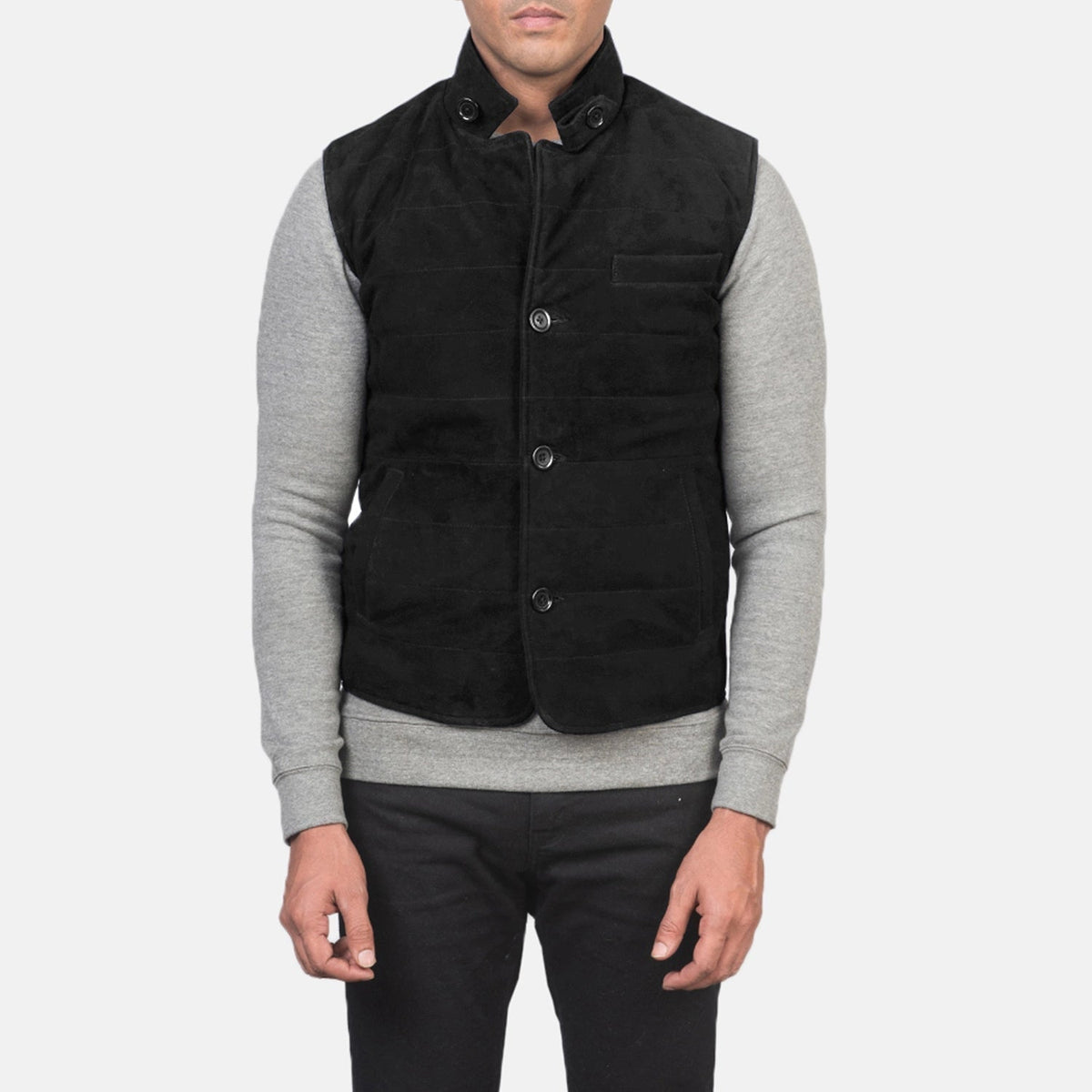 Close-Up Detail of Notch with removable throat latch &amp; Button Hardware on Men's Tony Czarna Suede Vest Męska