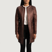
Trudy Lane Pikowana Bordowy Skórzany Płaszcz Damska in Maroon Sheepskin Leather - Widok z przodu i dopasowana sylwetka | Kup online w oficjalnym sklepie