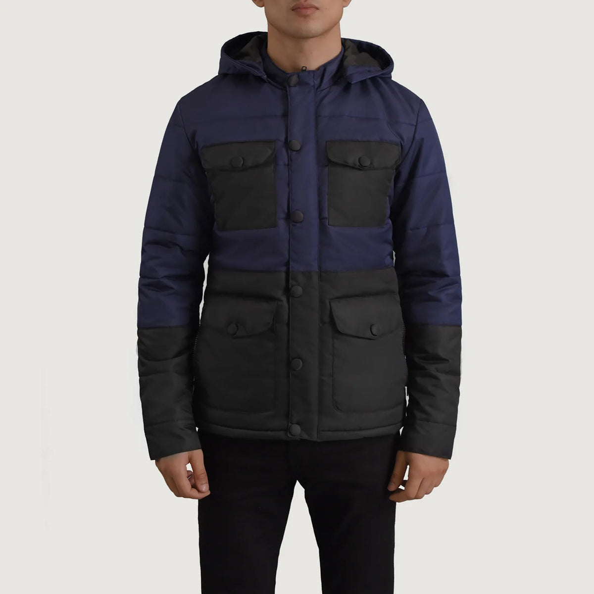 
Szczegółowe zbliżenie of Classic Collar & Heavy-Duty Zipper Hardware on Wayne Czarny & Niebieski Hooded Puffer Kurtka Skórzana Męska