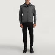 
Wesley Grey Hooded Windbreaker Kurtka Skórzana Męska - Widok z boku z ergonomicznym krojem rękawa