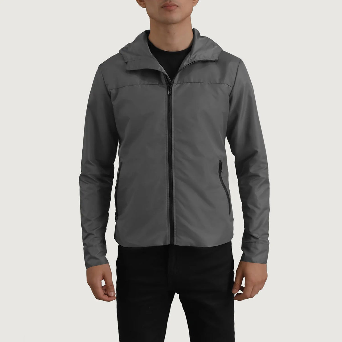
Szczegółowe zbliżenie of Classic Collar & Zipper With Inside Wind Flap. Hardware on Wesley Grey Hooded Windbreaker Kurtka Skórzana Męska