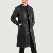 Wilde Czarna Leather Varsity Skórzany Płaszcz Męska - Lateral Side Profile View Showing Sleeve Cut &amp; Athletic Taper Fit