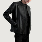 Zen Czarna Skórzana Ramoneska Męska - Lateral Side Profile View Showing Sleeve Cut &amp; Athletic Taper Fit